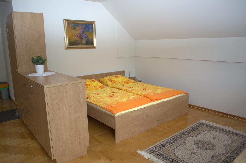 Apartment Brumec Bohinj Zimmer foto