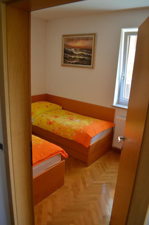 Apartment Brumec Bohinj Zimmer foto